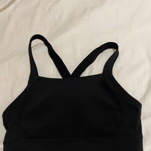 Old Navy Black Cross-Back Sports Bralette